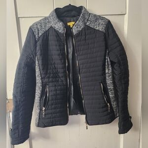 Fashionable Black and Gray Jacket